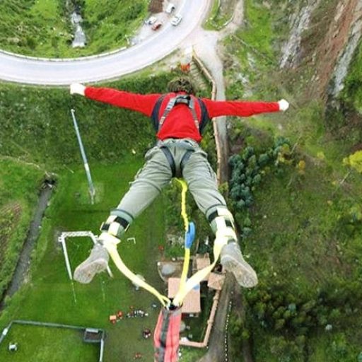 Bungee-Jumping-y-Slingshot-en-Cusco-Peru